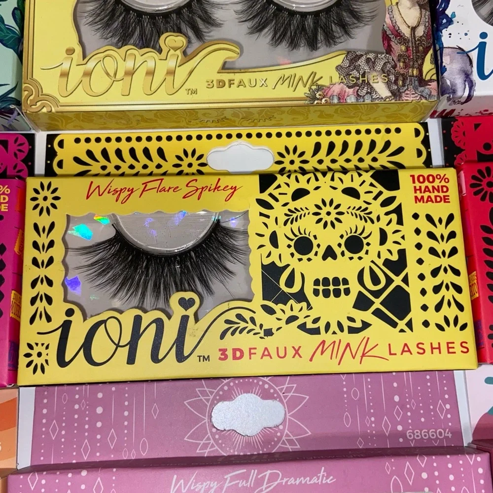 12 False 3D Lashes (Real & Faux Mink)